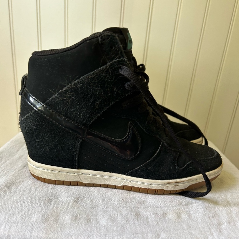 Nike Women’s Dunk Sky High 6.5